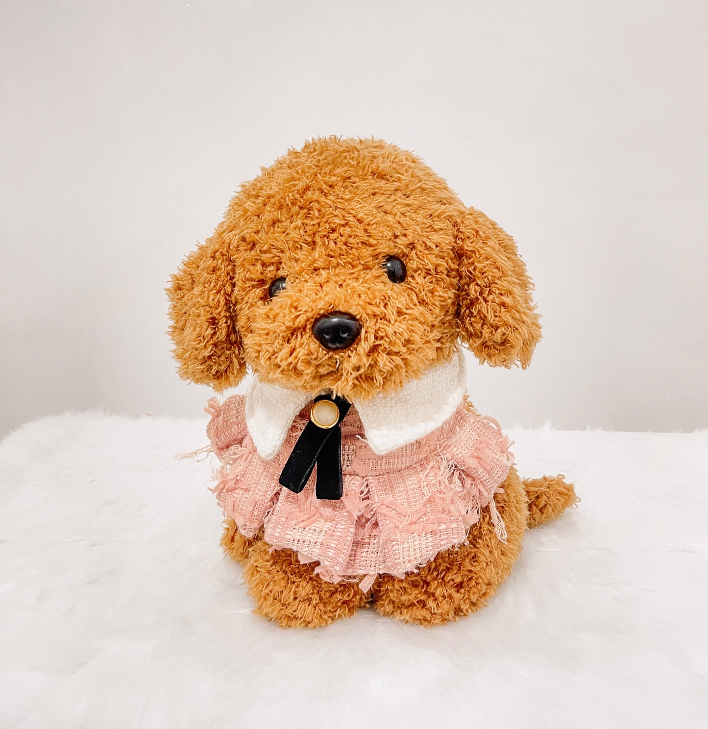 Beatriz Ruffled Cape